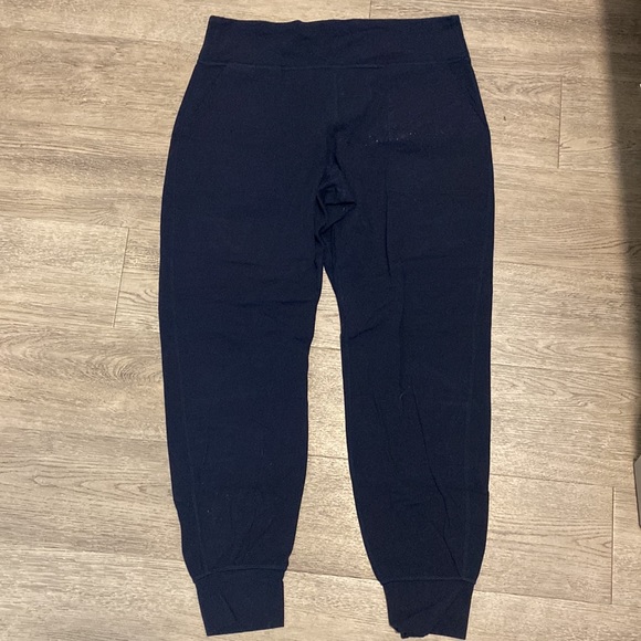 Size 12 black lulu leggings cropped - Picture 6 of 9